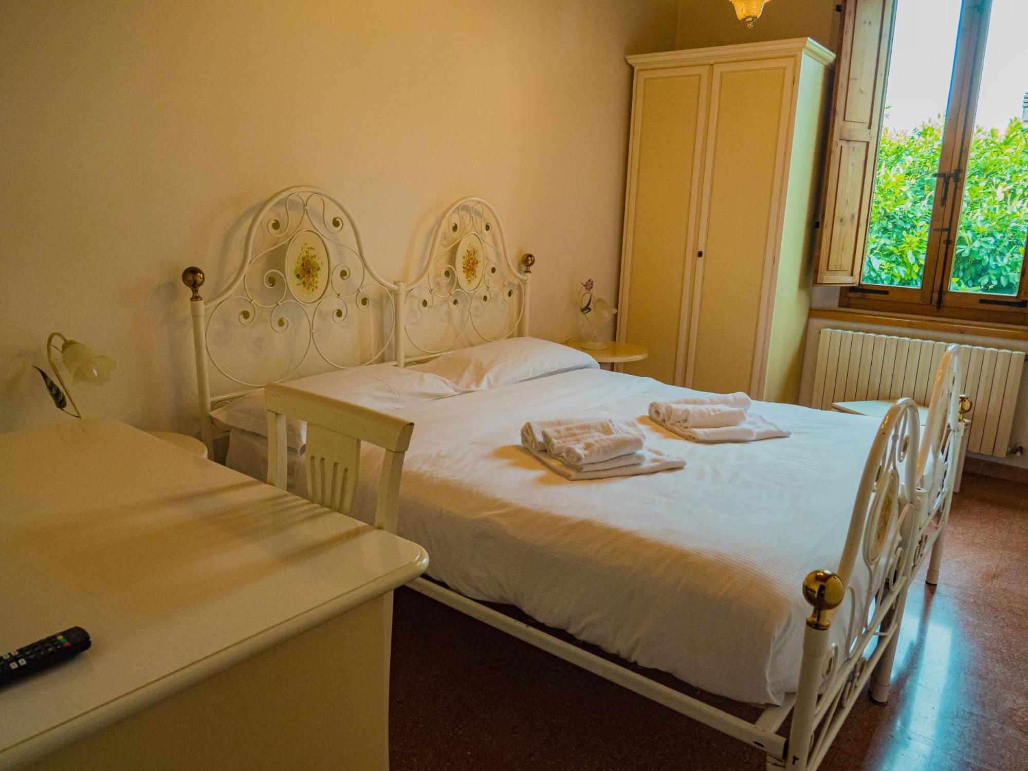 Bed & Breakfast Erika Lugo (Ravenna)